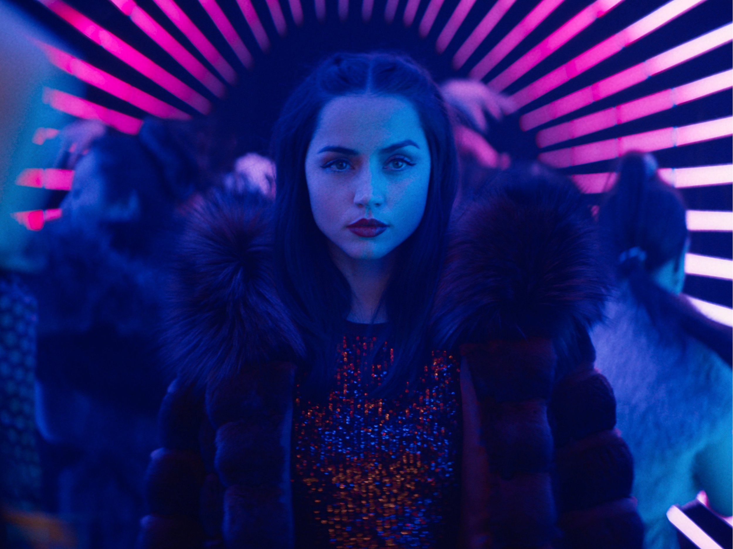 Ballerina Rezension: John Wick-Ableger scheitert daran, eine eigene Identität zu finden – trotz einer beeindruckenden Performance von Ana de Armas.
